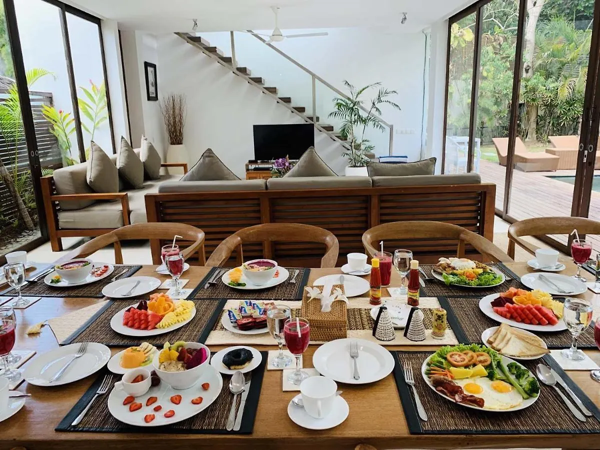 Beach Axis Villa, Seminyak Indonesien