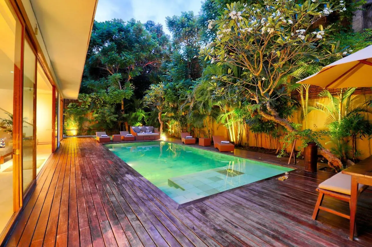Beach Axis Villa, Seminyak Σεμινιάκ
